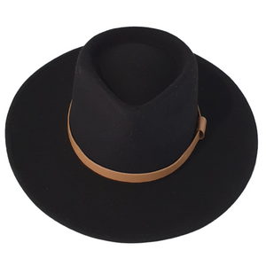 A black wide sewn brim and made from 100% Australian wool this is a cowboy style hat