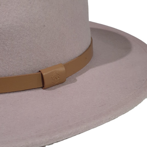A pink wide sewn brim and made from 100% Australian wool this is a cowboy style hat for women